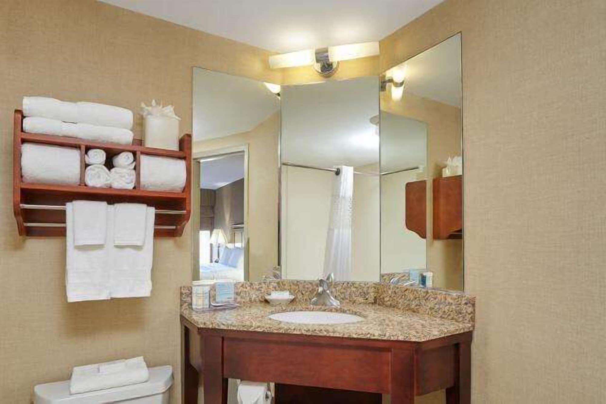 Hampton Inn East Peoria Exterior photo