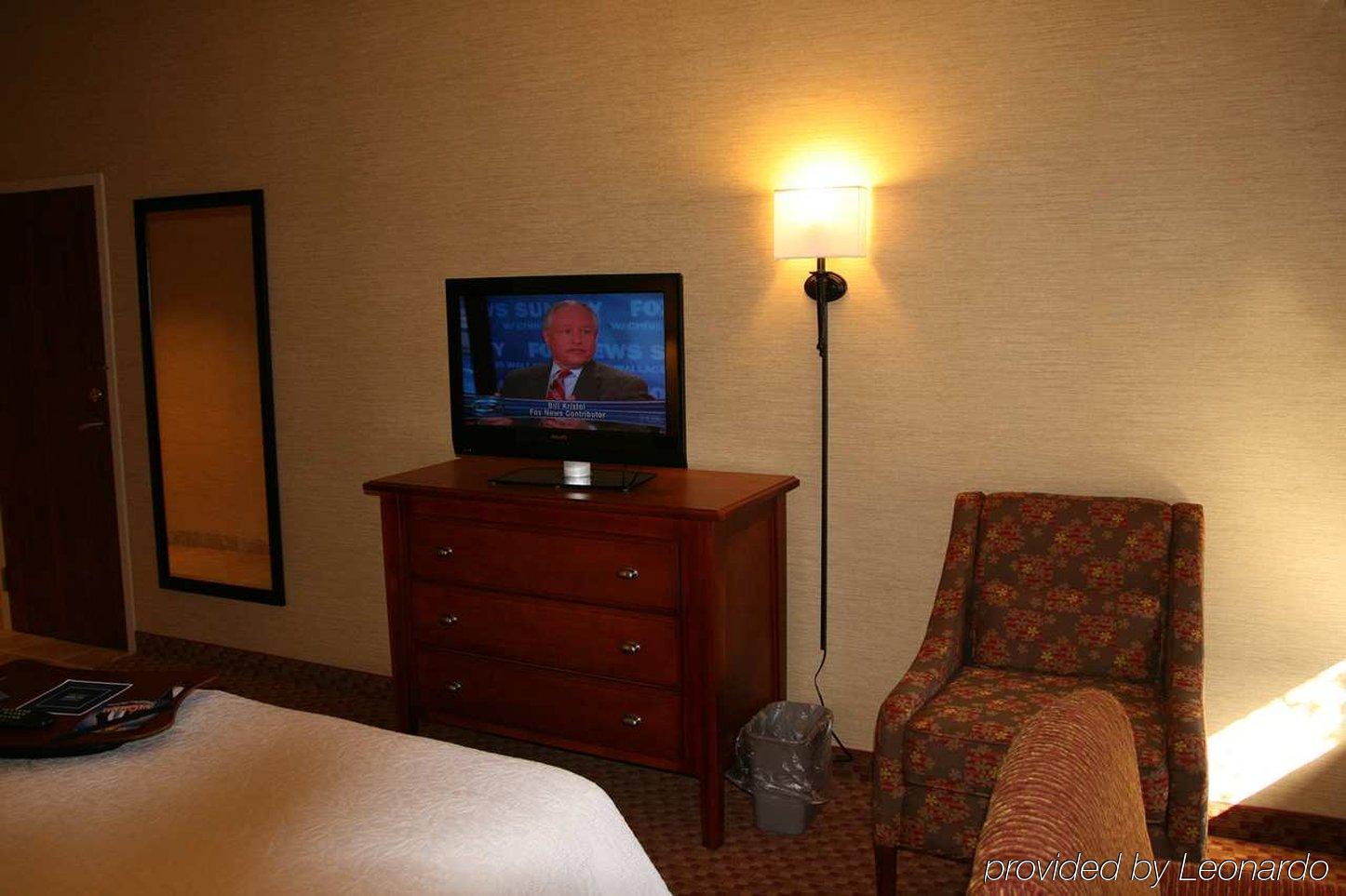 Hampton Inn East Peoria Room photo