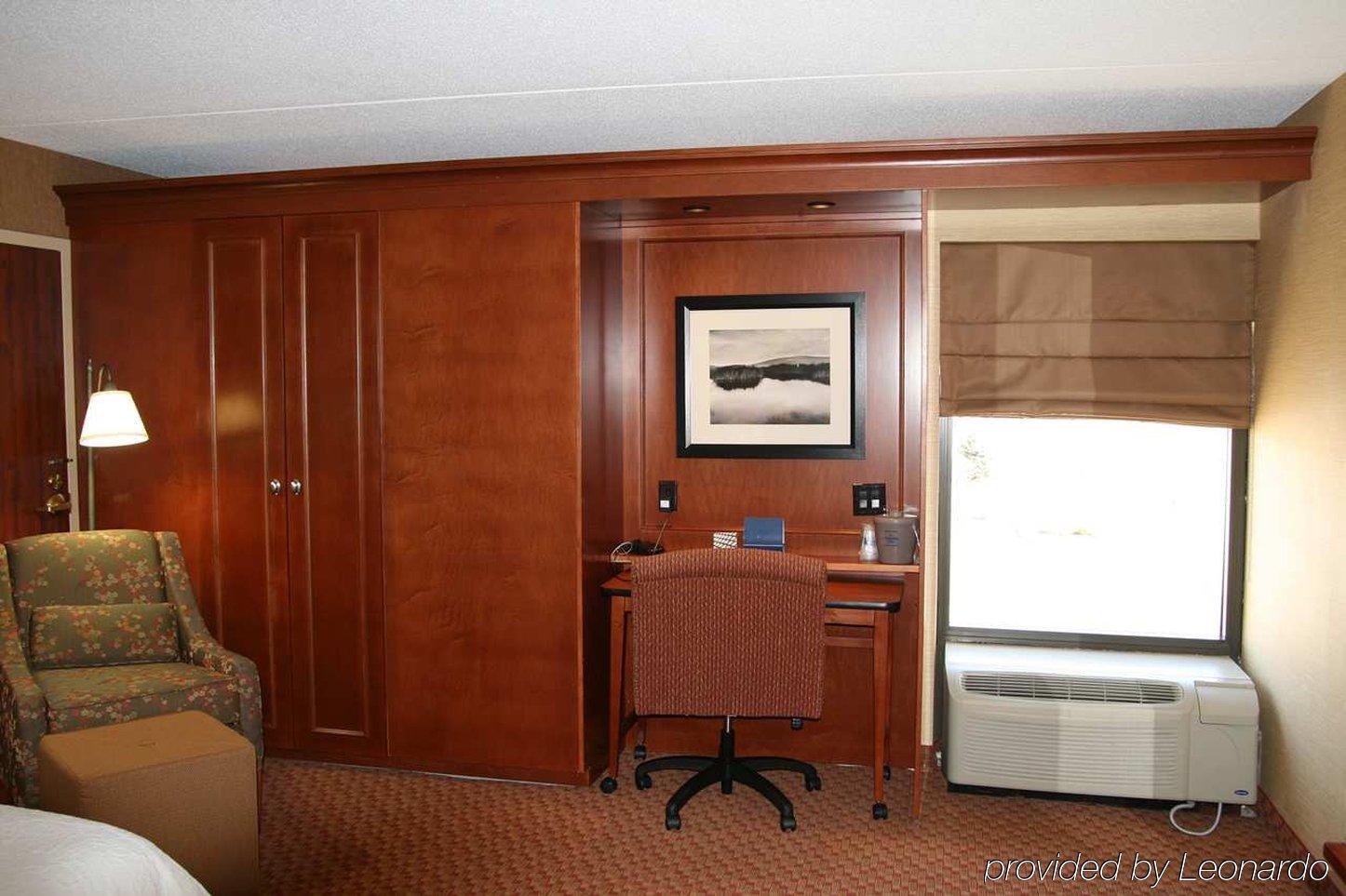 Hampton Inn East Peoria Room photo